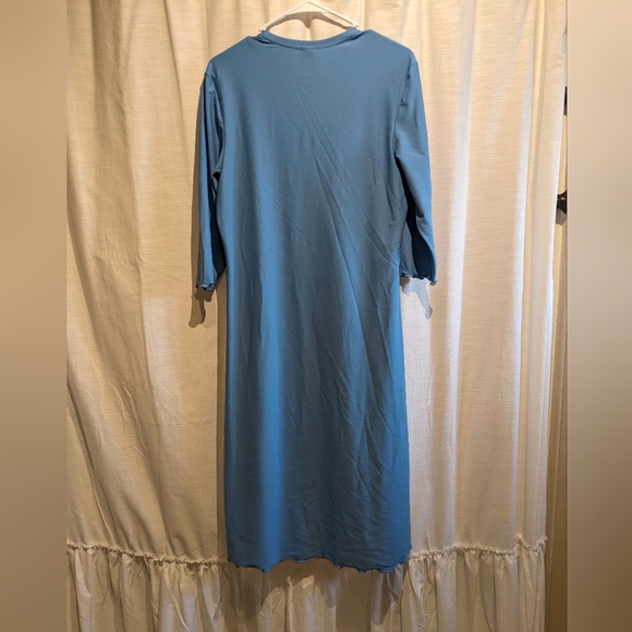 Swimsuit Dress Lettuce Hemline and wrists. NWT. Snag in front fabric. A2 - Picture 8 of 8